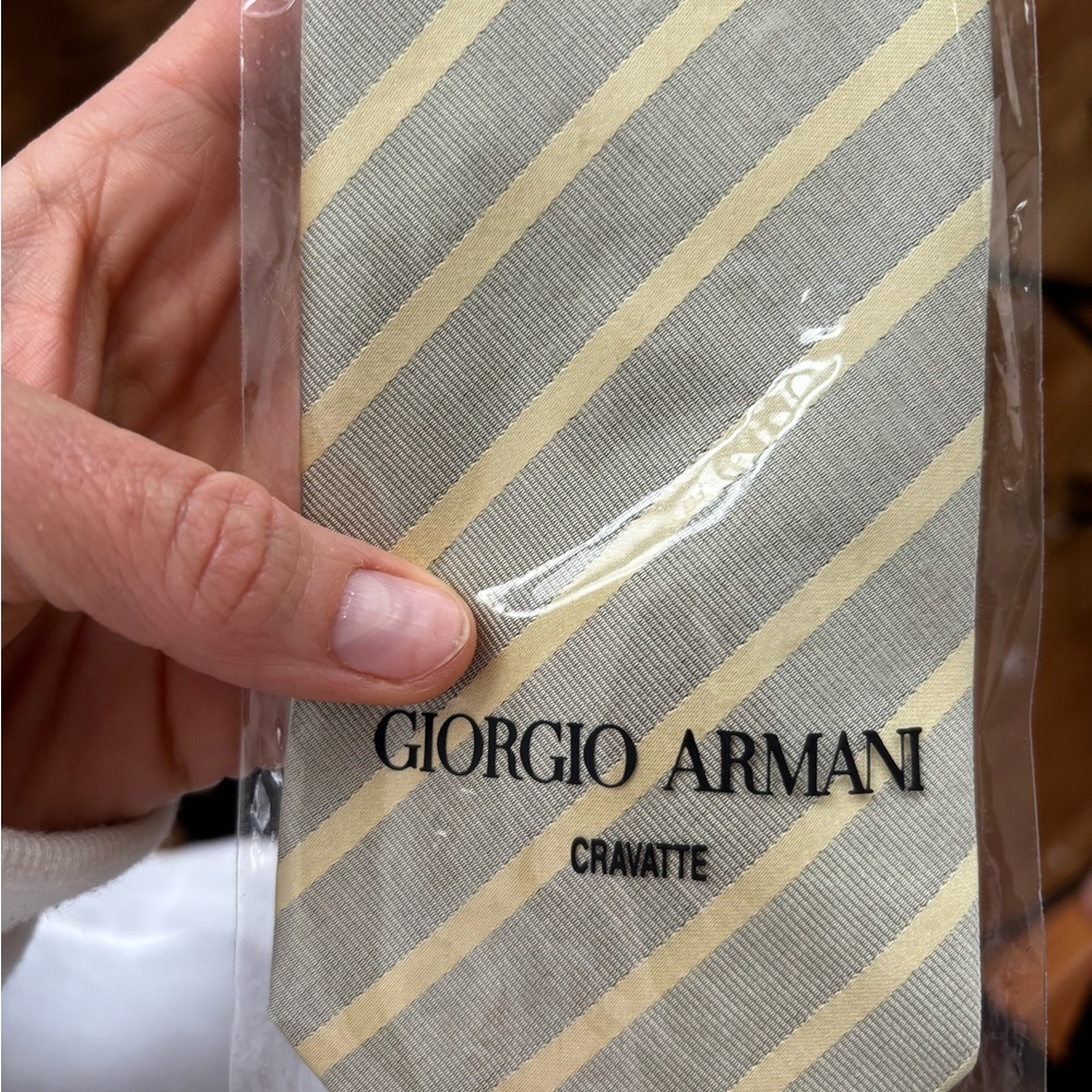 Giorgio Armani Diagonal Striped Handmade Silk Tie Made in Italy NWT